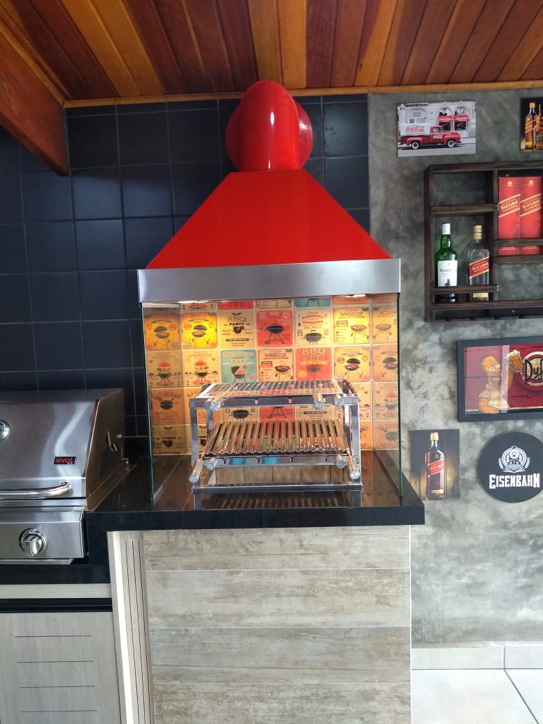 Desenvolvemos e executamos projetos de churrasqueira em sua varanda gourmet de acordo com a sua necessidade. Clique e conheça a Colonial Churrasqueiras