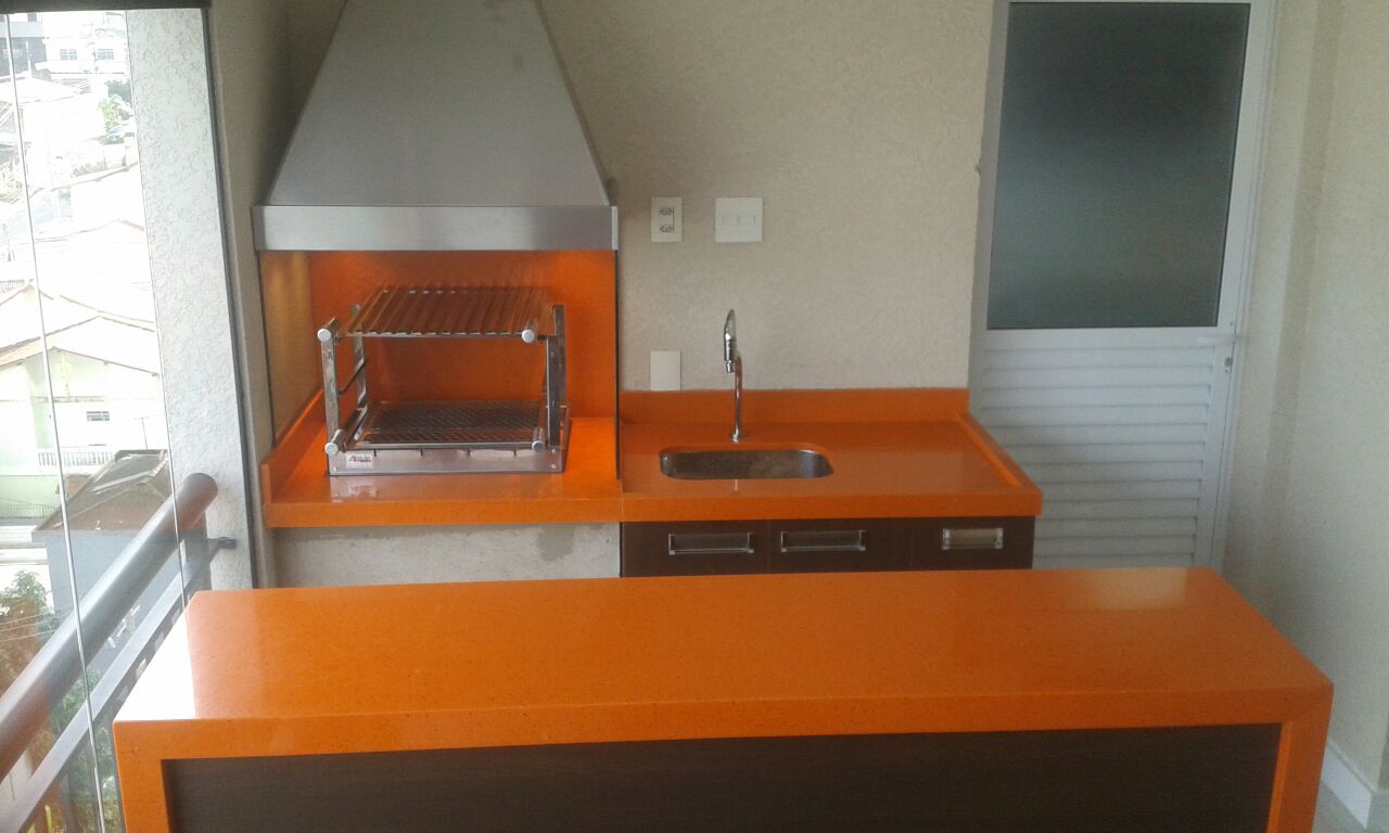 Dúvidas sobre churrasqueira gourmet ? A Colonial Churrasqueiras te ajuda na escolha correta dos materiais a serem utilizado. Clique e confira