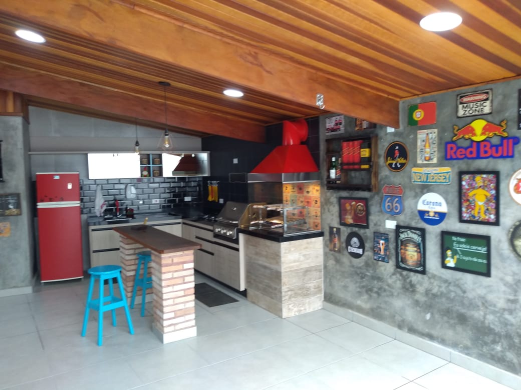 Desenvolvemos e executamos projetos de churrasqueira em sua área gourmet de acordo com a sua necessidade. Clique e conheça a Colonial Churrasqueiras