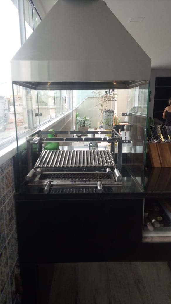 Desenvolvemos e executamos projetos de churrasqueira em sua área gourmet de acordo com a sua necessidade. Clique e conheça a Colonial Churrasqueiras